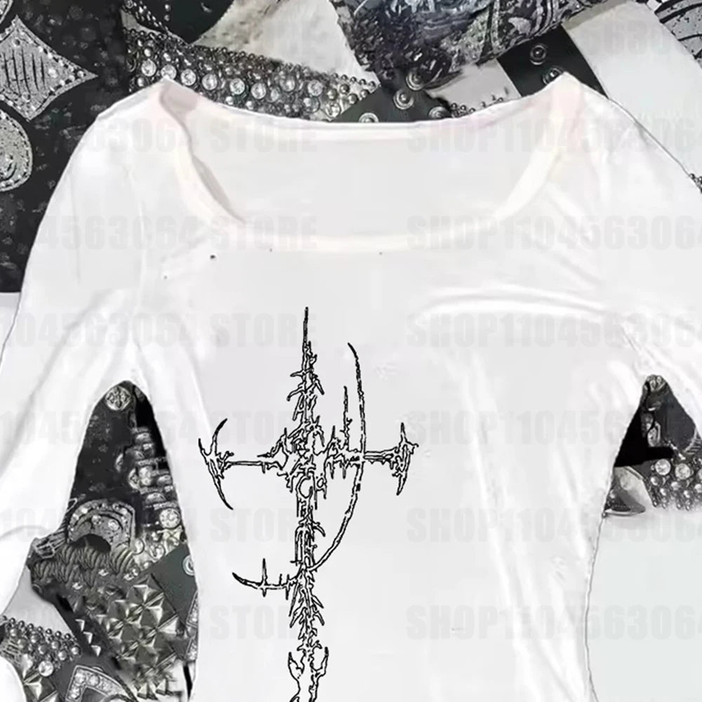 Saber Graphic Gothic Tee