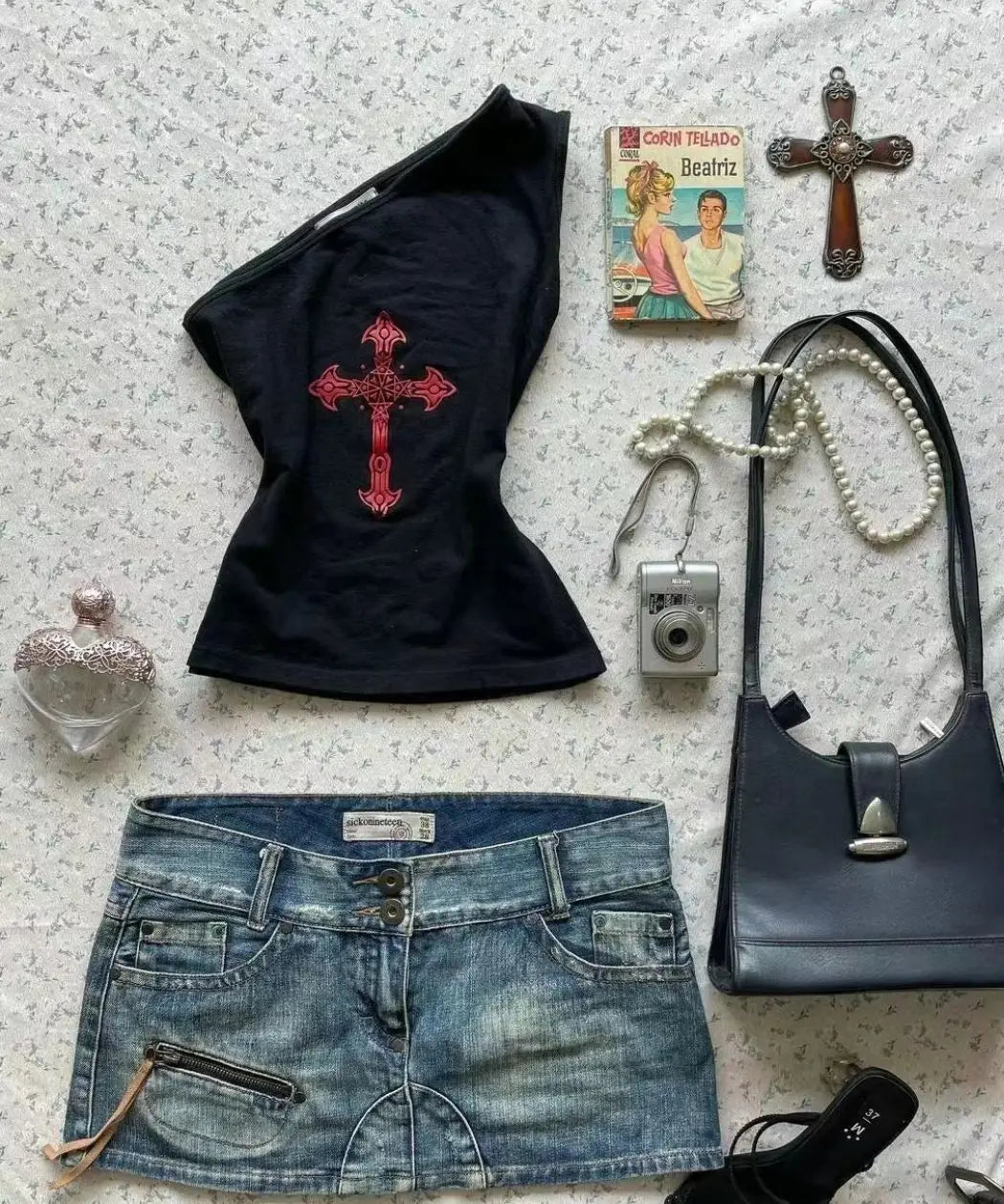 CrossMe Asymmetrical Top